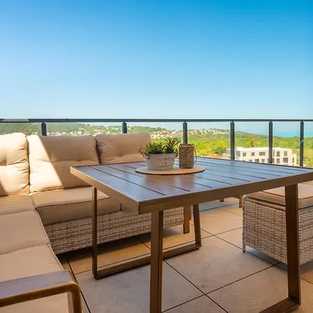 Complex Bella With Free Parking,jacuzzi,bbq * Varna