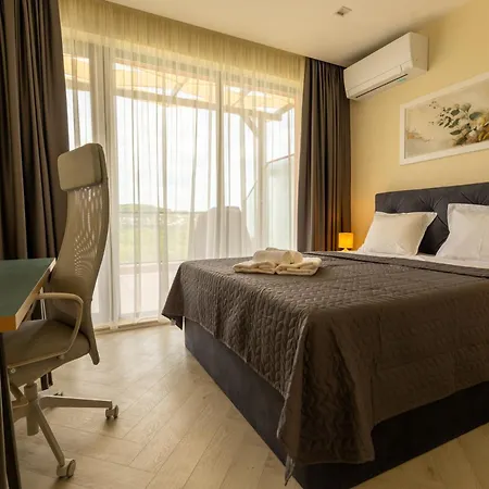 Apartment Complex Bella With Free Parking,jacuzzi,bbq Varna